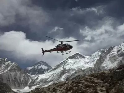 Everest Base Camp Heli Shuttle Trek