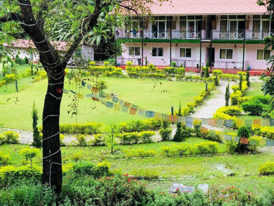 Sandy Beach Resort, Sukute